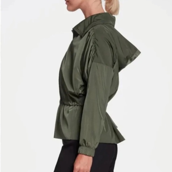 WOMENS SMALL CALIA LIGHT WEIGHT JACKET CINCH WAIST WITH HOOD - Picture 1 of 9